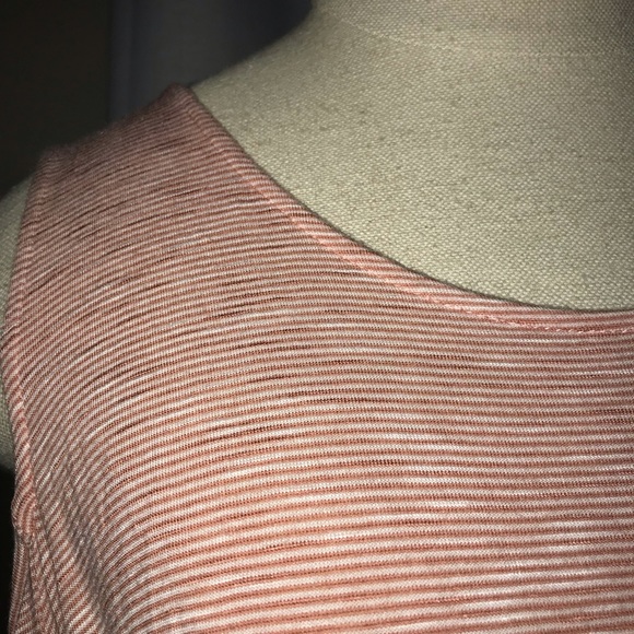 Cold shoulder top - Picture 3 of 5